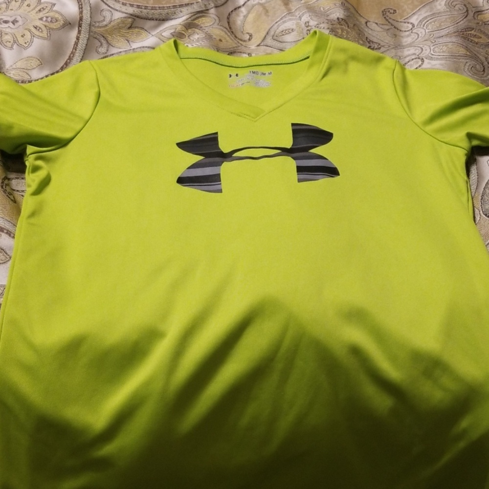 V Neck Underarmour - Picture 1 of 3